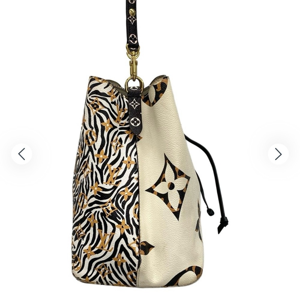 Authentic Louis Vuitton limited edition white jungle neonoe cream white black - Picture 2 of 16